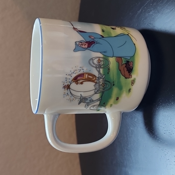 Vintage Cinderella 10oz Mug Disneyland-Walt Disney World Pre-owned - Picture 3 of 7